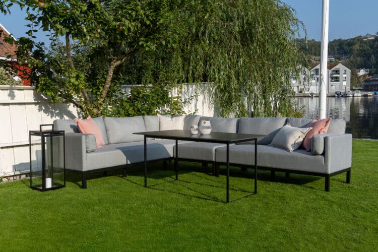 Evie spisevinkel sofa med bord 2V3 – Sunbrella lead chiné - Bilde 2