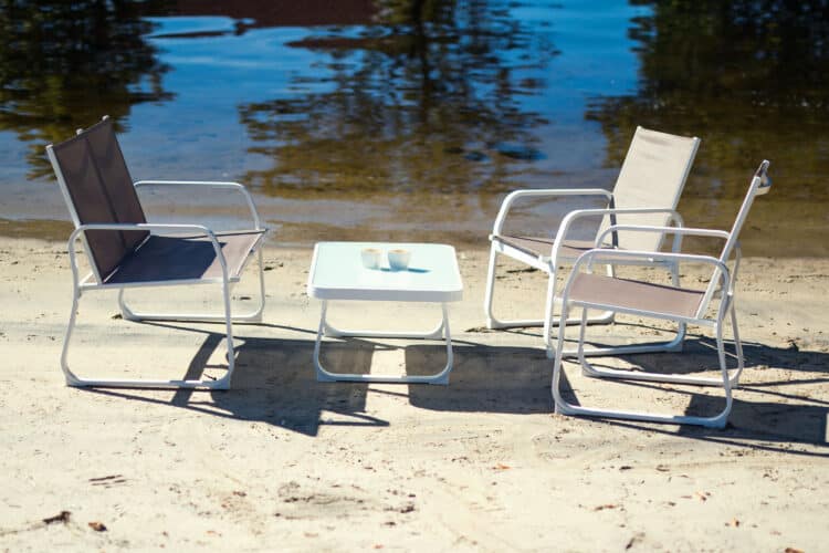 Brighton sofagruppe 2+1+1 m/bord - hvit