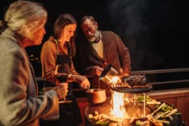 Alternative view of Bowl 70 bålpanne/grill høy