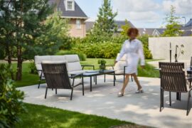 Alternative view of Shinzo sofagruppe med bord