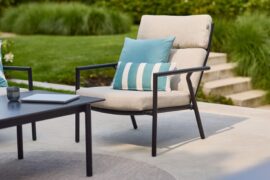 Shinzo sofagruppe med bord